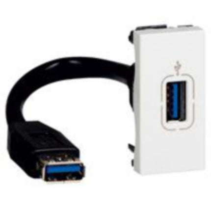 572094Legrandمقبس USB 2.0 أنثى من ليجراند أرتيور أبيض وحدة واحدة