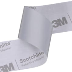 71000135753Mمادة 3M Scotchlite العاكسة 8935 فضية مقاومة للهب