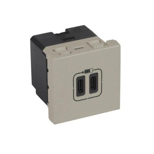 571078Legrandأرتيور 2 مقبس شحن USB Type-C 3A 15W 230V شمبانيا