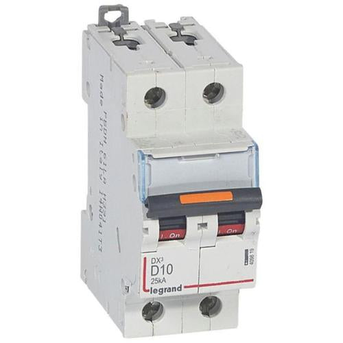 409819Legrandقاطع دارة Legrand DX3 ثنائي القطب 10A منحنى D