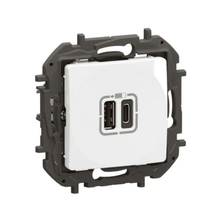 NP3403WHLegrandشاحن نيلوي USB مزدوج من النوع A+C أبيض 5 فولت 3 أمبير 15 واط