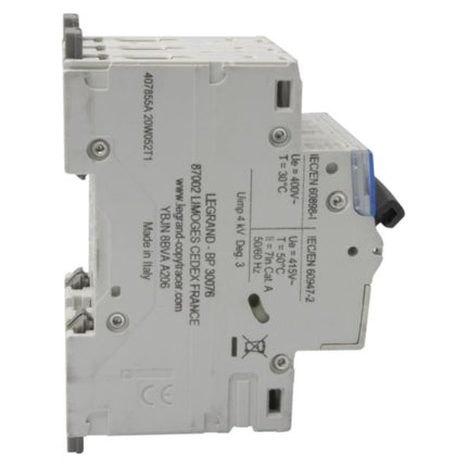 407855Legrandقاطع التيار الكهربائي ليجراند DX3 ثلاثي الأقطاب 6 أمبير نوع C