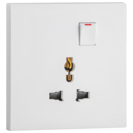 MEC32045WHLegrandمقبس أوبريا أحادي 16A متعدد المعايير مع مفتاح - أبيض غير لامع