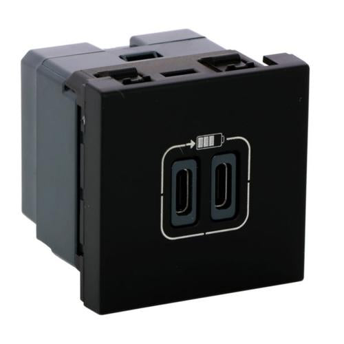079190LLegrandموزاييك شاحن USB ثنائي 2 وحدة نوع C+C 3A 15W أسود مات