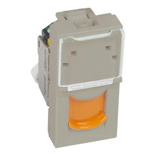 572869Legrandمقبس Legrand Arteor RJ45 فئة 6A UTP شامبانيا برتقالي