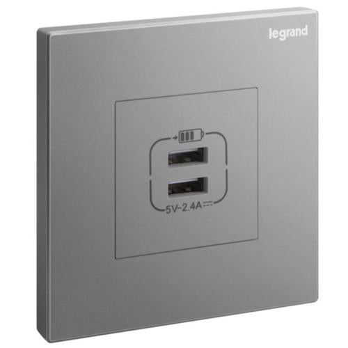 282447-C3Legrandغاليون مقبس USB مزدوج بقوة 2.4A من النوع A فضي داكن