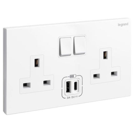 282443Legrandجاليون منفذ كهربائي بريطاني معياري ثنائي مع شواحن USB