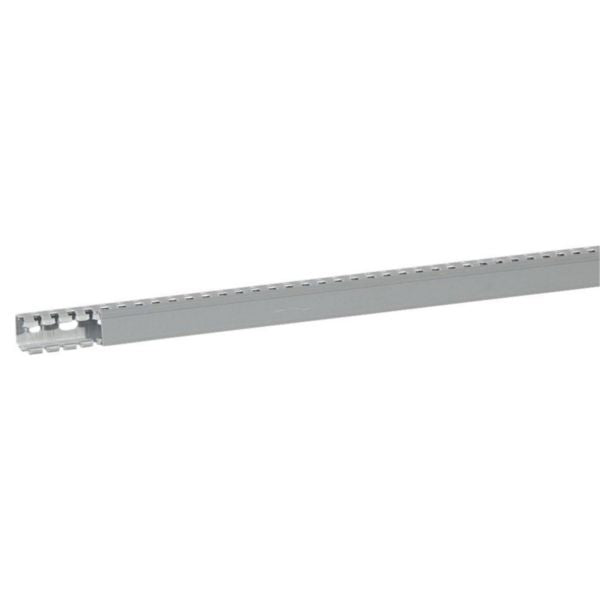 636100Legrandقنوات كابلات Transcab من Legrand بحجم 25x25 ملم رمادي RAL 7030
