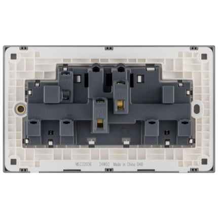 MEC32036BLLegrandمقبس أوبريا ثنائي المنفذ BS 13A مع مفتاح - أسود مات