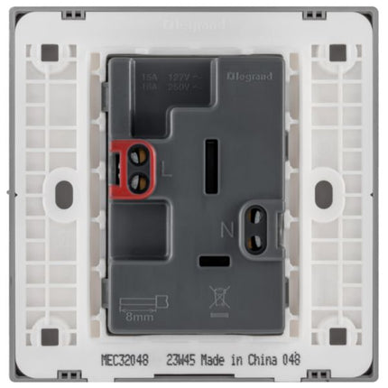 MEC32048BLLegrandمقبس أوبريا أحادي الفتحة يورو-أمريكي 16 أمبير ثنائي القطب مع مفتاح باللون الأسود المط