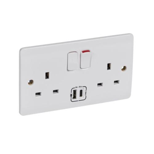 730079Legrandمنفذ مقبس Legrand Synergy مع شاحن USB ثنائي الفتحة أبيض