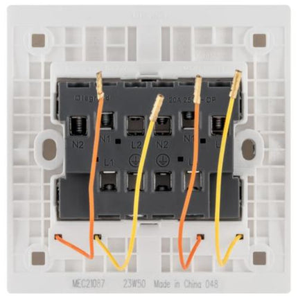 MEC21087WHLegrandمفتاح أوبريا ثنائي القطب 20 أمبير مع مؤشر نيون والأرضي