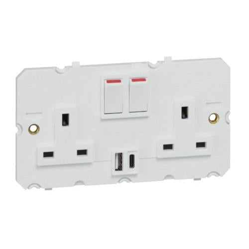 570081Legrandمقبس أرتيور بمعيار بريطاني مع شاحن USB من النوع A+C 13A