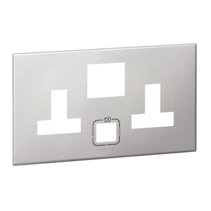 575439Legrandلوحة لجراند 2 جانب BS 13A مع منفذ USB 27W ألومنيوم ناعم
