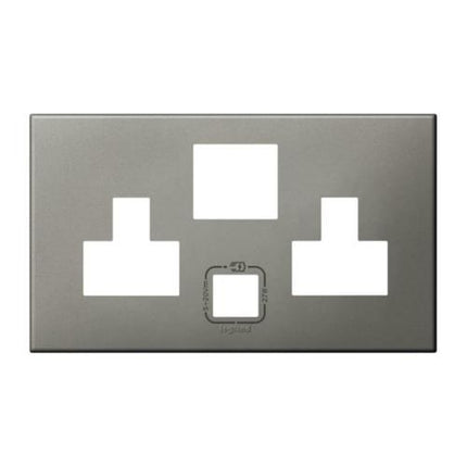 575447Legrandلوحة ليجراند ثنائية المقبس متعدد المعايير مع USB 27W ماغنيسيوم