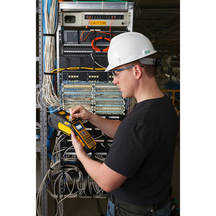 طابعة ملصقات برادي M610 AZERTY بلوتوث مع مجموعة برنامج BWS