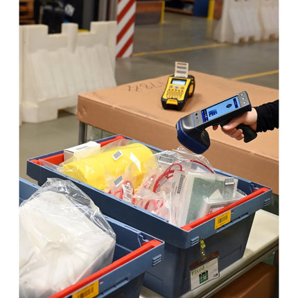 طقم طابعة ملصقات برادي M610 بتقنية تتبع وتعقب RFID (QWERTY، EU)