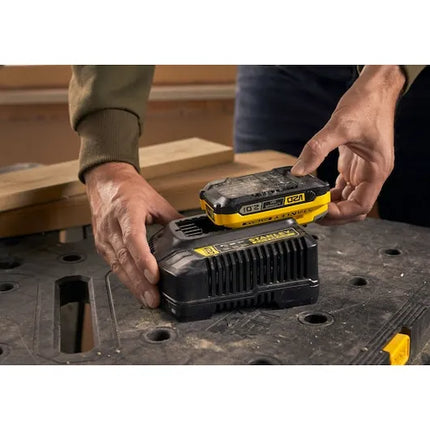 Stanley FATMAX V20 2.0Ah Starter Kit , SFMCB12D2-QW