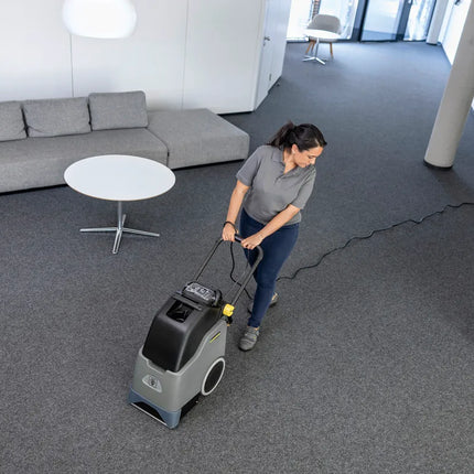 مكنسة تنظيف سجاد بالتنقية 18 لتر كارشر | BRC 30/15 C