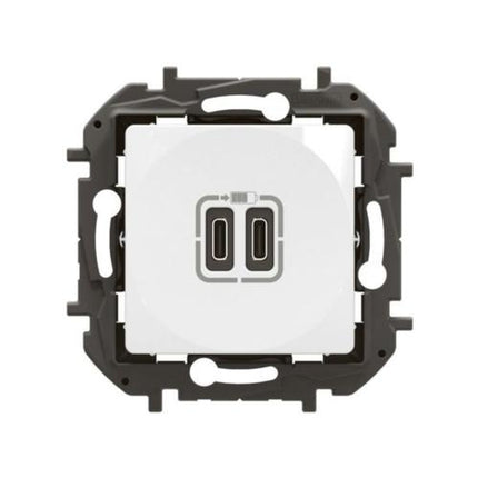 NP3404WHLegrandشاحن نيلوه USB مزدوج من النوع C أبيض 15W 3000mA