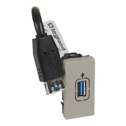 572576Legrandمقبس بيانات USB أنثى Arteor موصول مسبقاً بوحدة واحدة شمبانيا