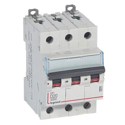 408090Legrandقاطع دائرة ليجراند MCB DX3 6000A ثلاثي الأقطاب 20A منحنى D