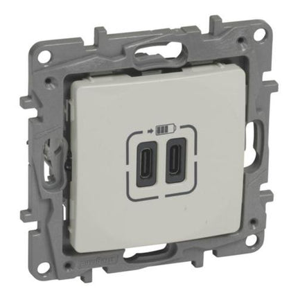 764695Legrandمقبس شحن USB مزدوج من نوع C+C نيلوي 2 وحدة عاجي