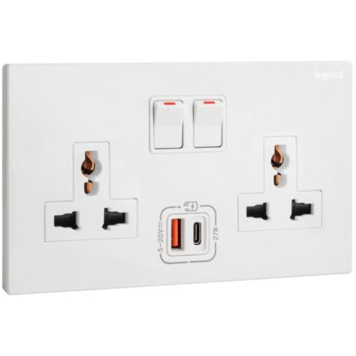 282337Legrandجاليون - مقبس متعدد المعايير بمفتاح 2 فتحة مع شاحن USB 27W أبيض