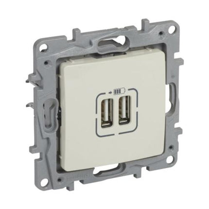 764694Legrandمقبس شحن USB مزدوج نيلوé بلون العاج 764694