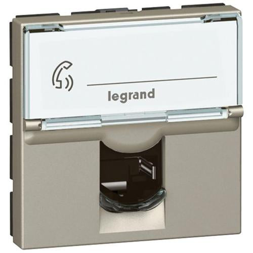 572683Legrandمقبس هاتفي Arteor RJ11 بـ 6 جهات اتصال وحدتين لون شمبانيا