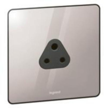 832259Legrandمقبس Synergy Sleek أحادي بدون مفتاح 2A من الفولاذ المقاوم للصدأ المصقول