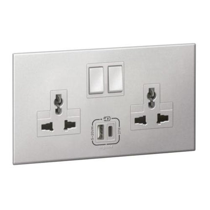 571094Legrandأرتيور مقبس متعدد المعايير ثنائي مع شاحن USB A+C 27W