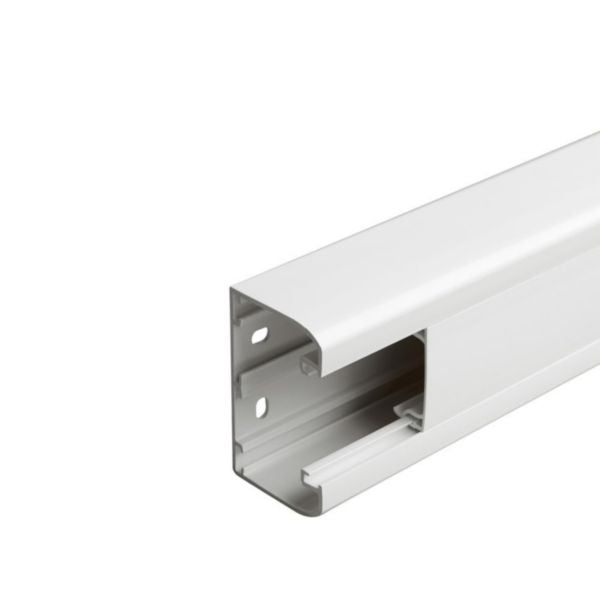 075601Legrandتجويف كابلات ليجراند DLP بفتحة واحدة أبيض 50x80mm بطول 2 متر
