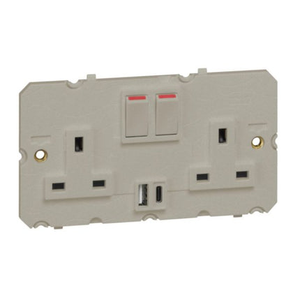 571081Legrandمقبس Arteor بمعيار بريطاني مع شاحن USB Type-A+C 13A لون شمبانيا