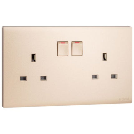 MEC32036RGLegrandمقبس كهربائي أوبريا ثنائي المسار BS 13A مع مفتاح ذهبي وردي