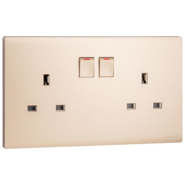 MEC32036RGLegrandمقبس كهربائي أوبريا ثنائي المسار BS 13A مع مفتاح ذهبي وردي