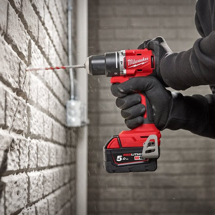 Milwaukee 18V Brushless Hammer Drill Driver Kit , M18BLPDRC-202C