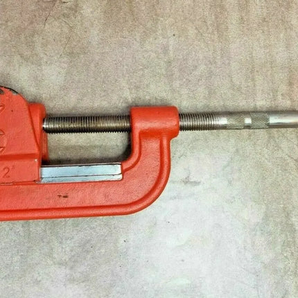 قاطعة أنابيب فولاذ 1/8 - 2 إنج EGA Master موديل 63172