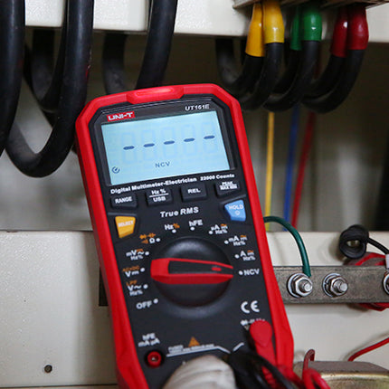 UNI-T 1000V True RMS Digital Multimeter , UT161B